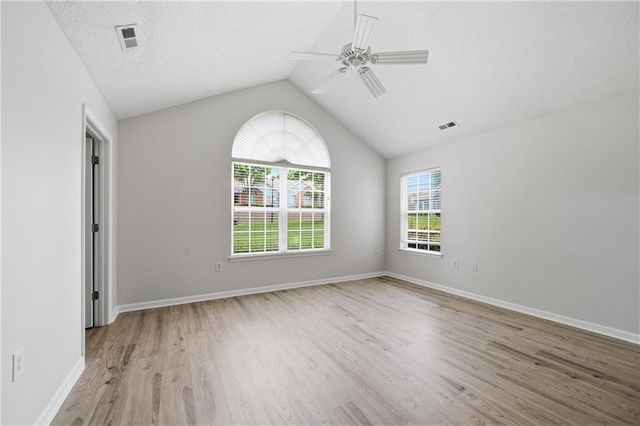 19108 Harvest Ridge Lane 19, Johns Creek, GA 30022