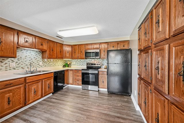 190 Cottage Grove SE 208, Cedar Rapids, IA 52403