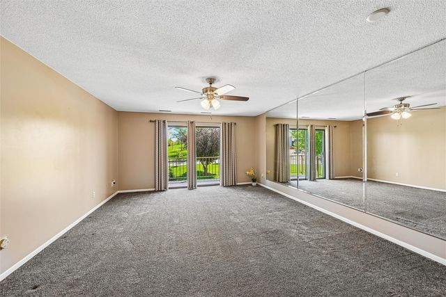 190 Cottage Grove SE 208, Cedar Rapids, IA 52403