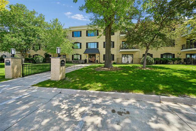 190 Cottage Grove SE 208, Cedar Rapids, IA 52403