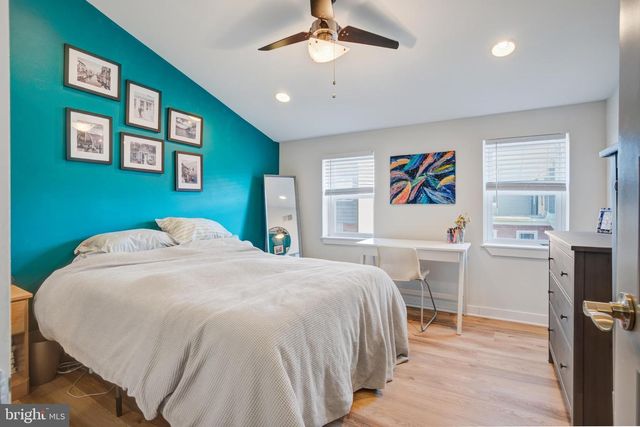 2406 CORAL ST, Philadelphia, PA 19125