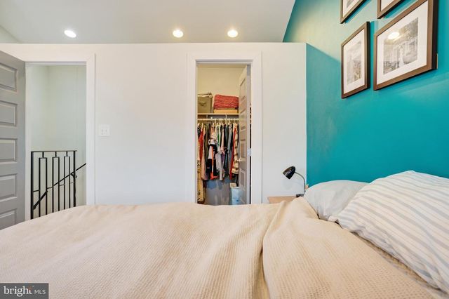 2406 CORAL ST, Philadelphia, PA 19125