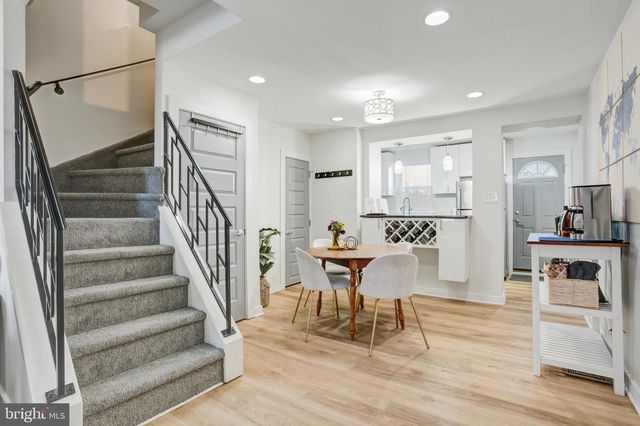 2406 CORAL ST, Philadelphia, PA 19125