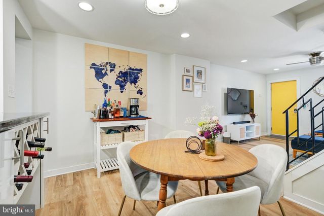 2406 CORAL ST, Philadelphia, PA 19125