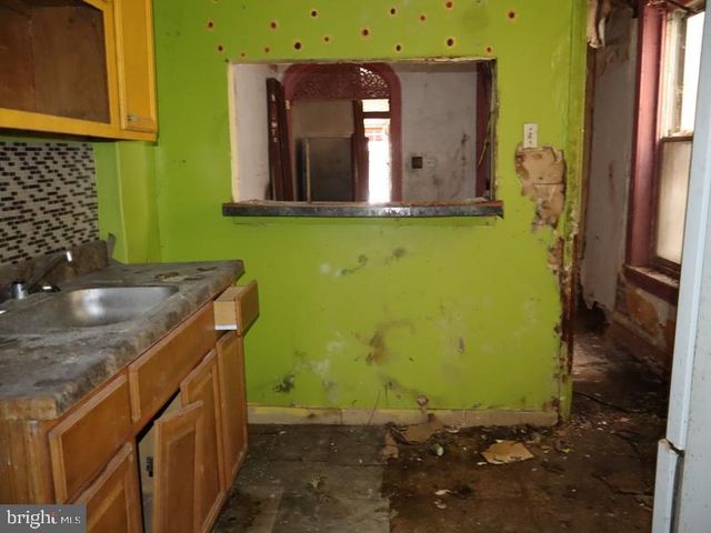 1731 N 25TH ST, Philadelphia, PA 19121