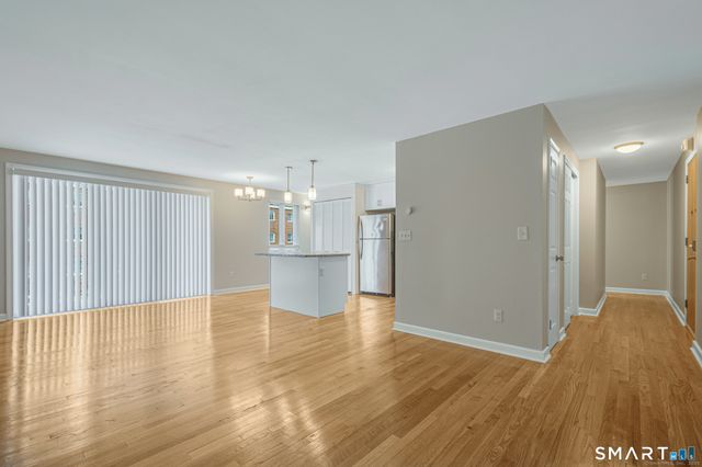 115 South Main Street C17, West Hartford, CT 06107