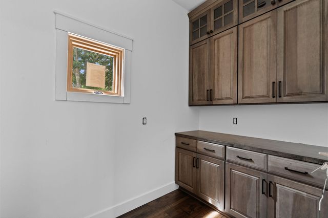 170 Riverpointe View, Ozark, MO 65721