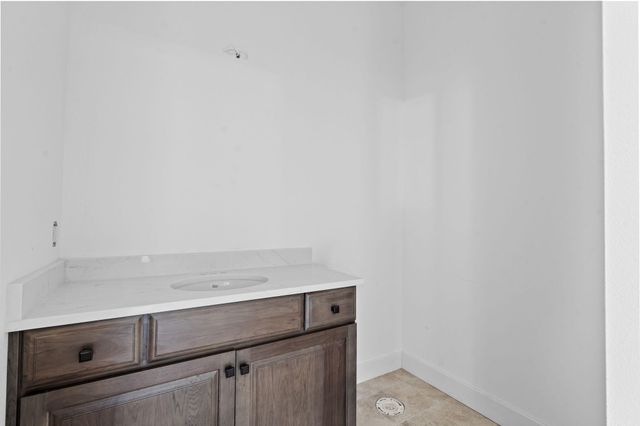 170 Riverpointe View, Ozark, MO 65721