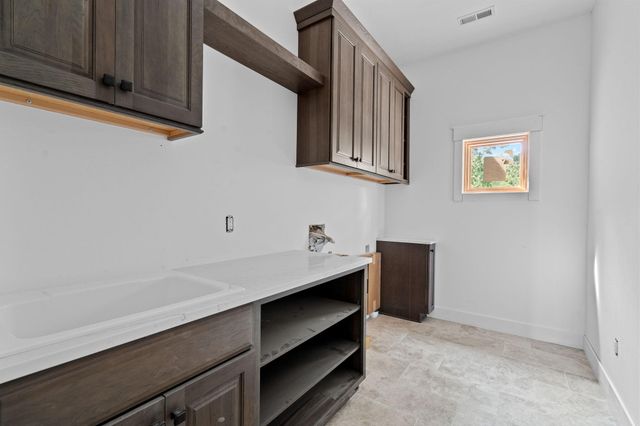 170 Riverpointe View, Ozark, MO 65721