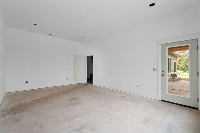 170 Riverpointe View, Ozark, MO 65721