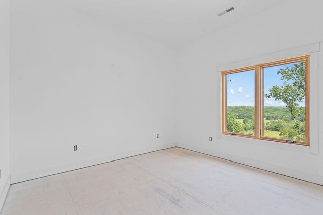 170 Riverpointe View, Ozark, MO 65721