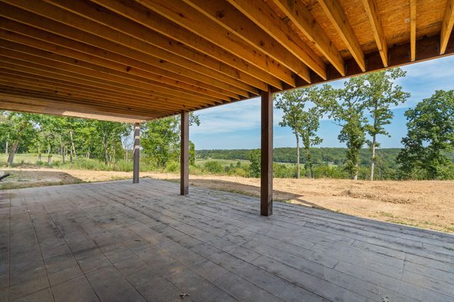 170 Riverpointe View, Ozark, MO 65721