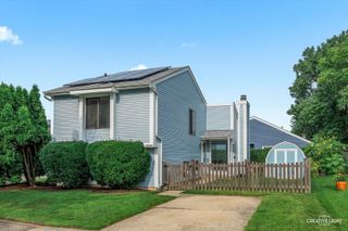 2S640 Hampton Drive, Warrenville, IL 60555