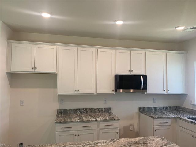 2009 Carroll Brinkley WAY, Suffolk, VA 23434
