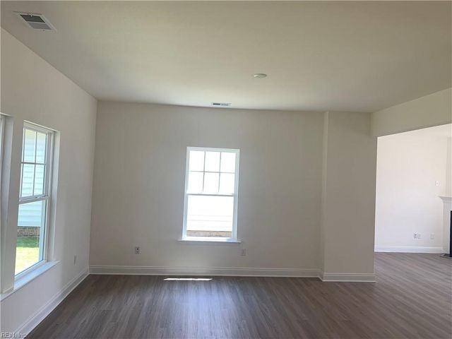 2009 Carroll Brinkley WAY, Suffolk, VA 23434