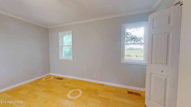 3766 Old Bridge Rd, Cookeville, TN 38506