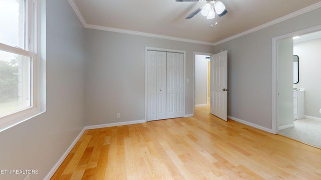 3766 Old Bridge Rd, Cookeville, TN 38506