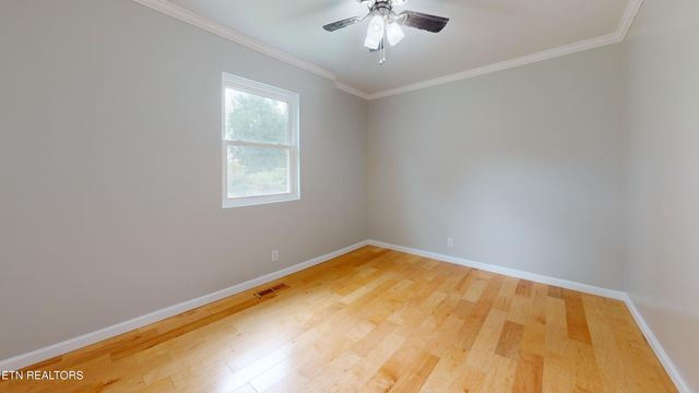 3766 Old Bridge Rd, Cookeville, TN 38506