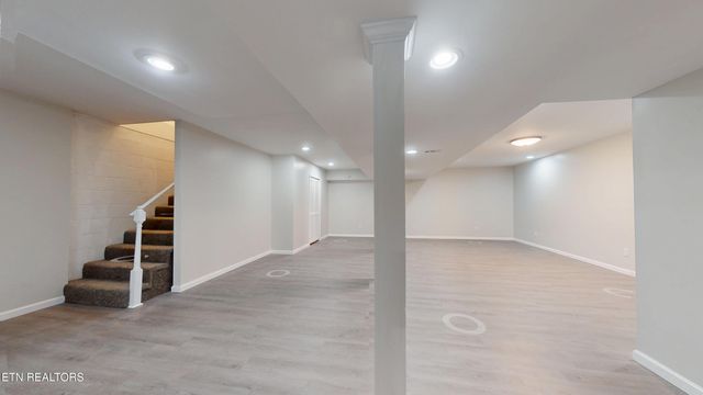 3766 Old Bridge Rd, Cookeville, TN 38506