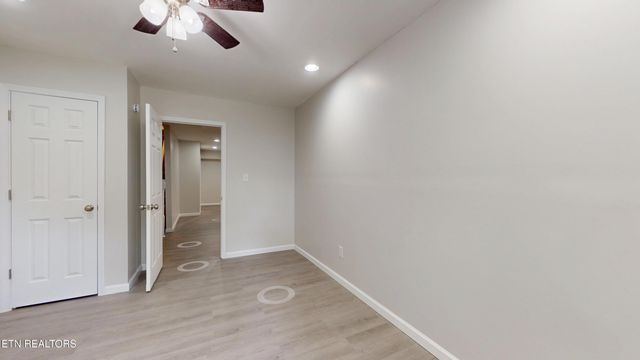 3766 Old Bridge Rd, Cookeville, TN 38506