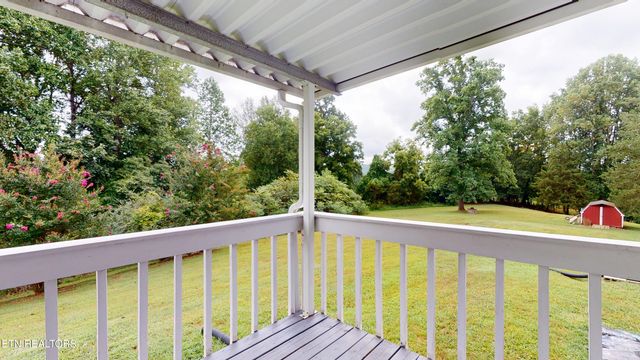 3766 Old Bridge Rd, Cookeville, TN 38506