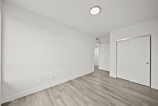 900 S Kenmore Avenue Apt 504, Los Angeles, CA 90006