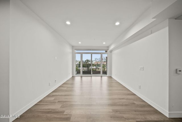 900 S Kenmore Avenue Apt 504, Los Angeles, CA 90006