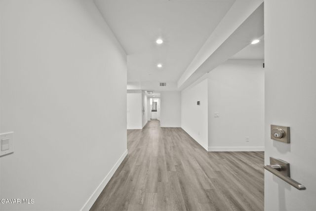 900 S Kenmore Avenue Apt 504, Los Angeles, CA 90006