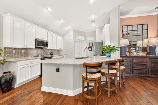 9608 Grandview Drive, Denton, TX 76207