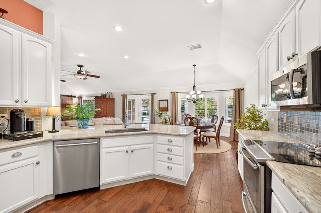 9608 Grandview Drive, Denton, TX 76207
