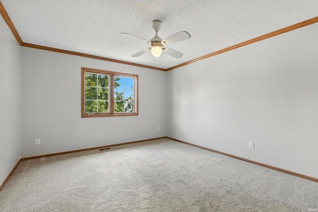 2306 Bluewater Trail, Fort Wayne, IN 46804