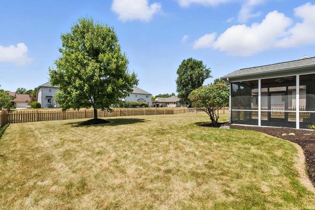 2306 Bluewater Trail, Fort Wayne, IN 46804