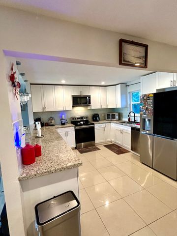 650 SW Todd Avenue, Port St. Lucie, Port St Lucie, FL 34983