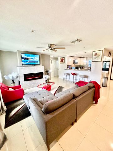 650 SW Todd Avenue, Port St. Lucie, Port St Lucie, FL 34983