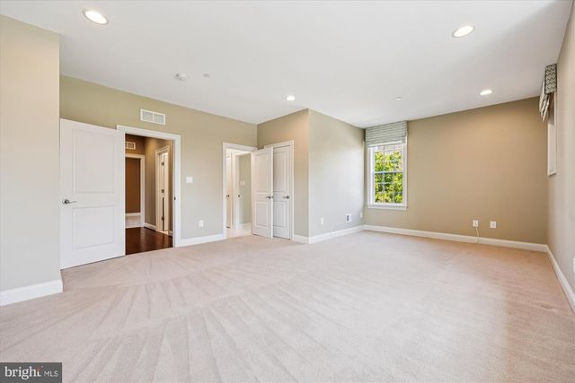 448 SALK CIR, Gaithersburg, MD 20878