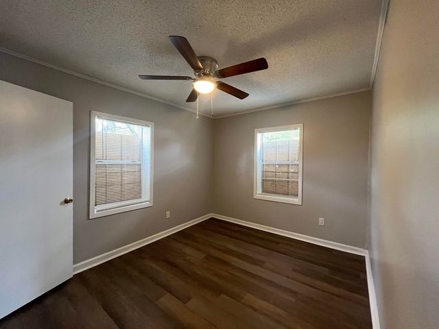 90 E TRIGG AVE, Memphis, TN 38106