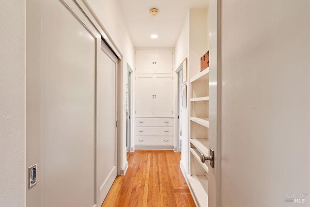 1212 N Fitch Mountain Rd, Healdsburg, CA 95448