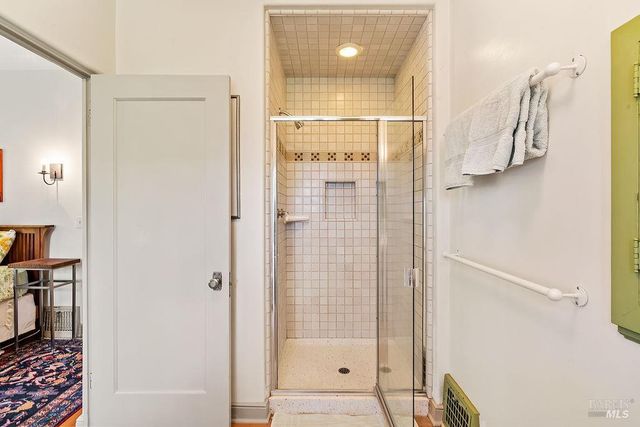 1212 N Fitch Mountain Rd, Healdsburg, CA 95448