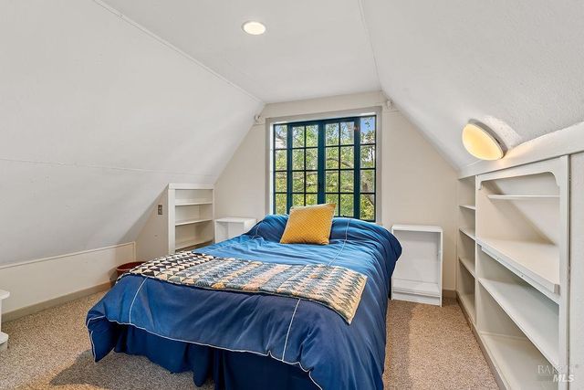 1212 N Fitch Mountain Rd, Healdsburg, CA 95448