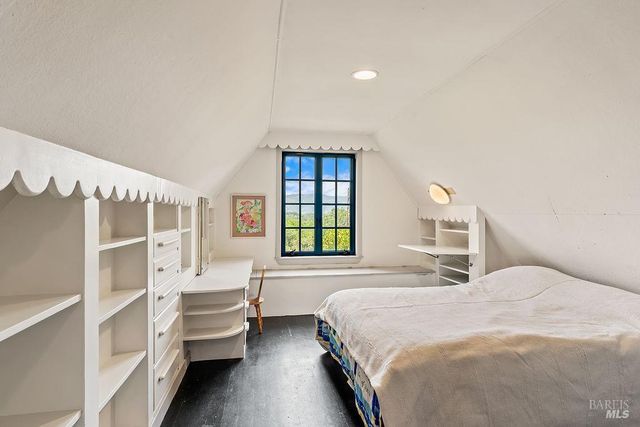 1212 N Fitch Mountain Rd, Healdsburg, CA 95448