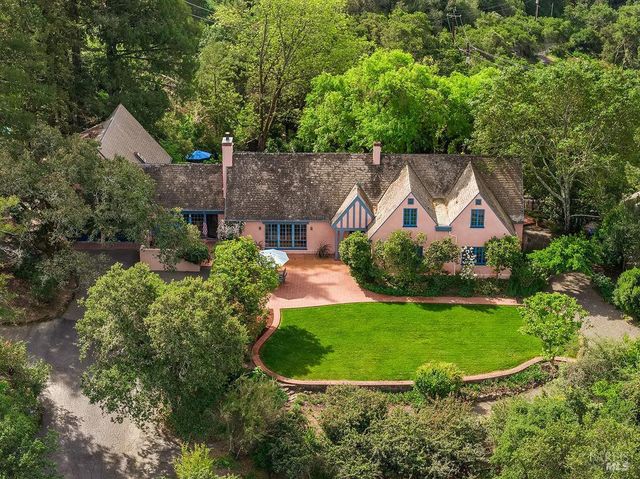 1212 N Fitch Mountain Rd, Healdsburg, CA 95448