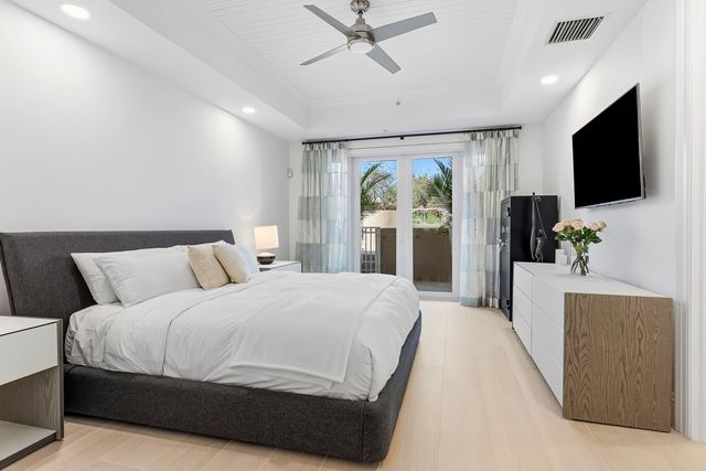 122 SE 6th Avenue 3, Delray Beach, FL 33483