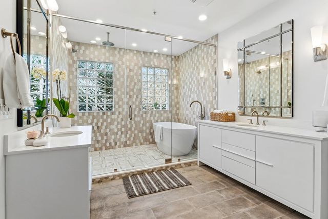 122 SE 6th Avenue 3, Delray Beach, FL 33483