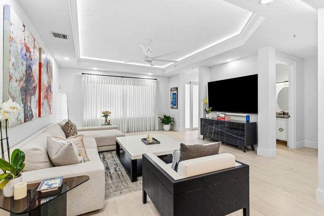 122 SE 6th Avenue 3, Delray Beach, FL 33483