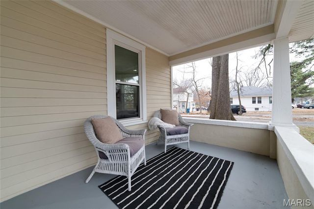 9527 W Milton Avenue, Overland, MO 63114