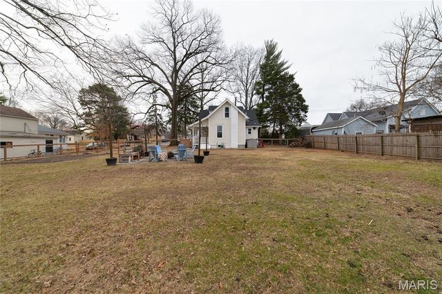 9527 W Milton Avenue, Overland, MO 63114