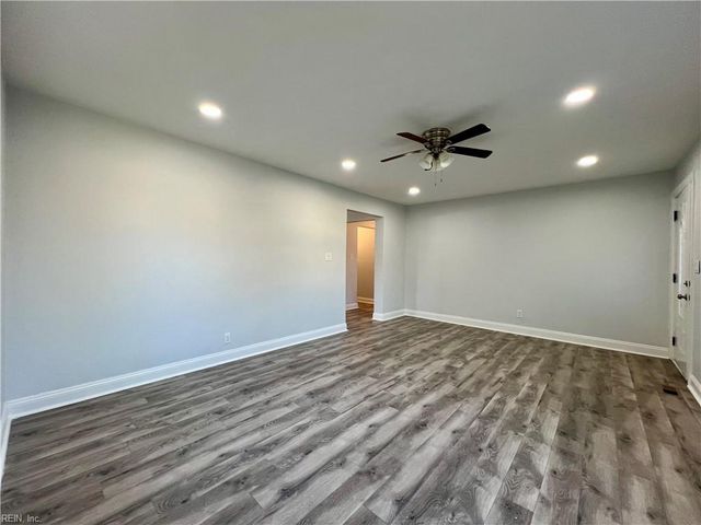 423 Shenandoah RD, Hampton, VA 23661