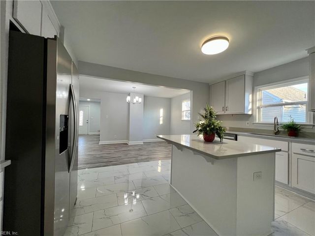 423 Shenandoah RD, Hampton, VA 23661