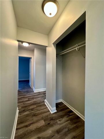 423 Shenandoah RD, Hampton, VA 23661