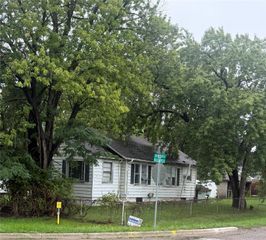 3188 E Hemphill Road, Burton, MI 48529